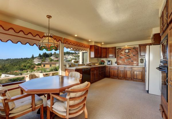 Kitchen Carpet Placement